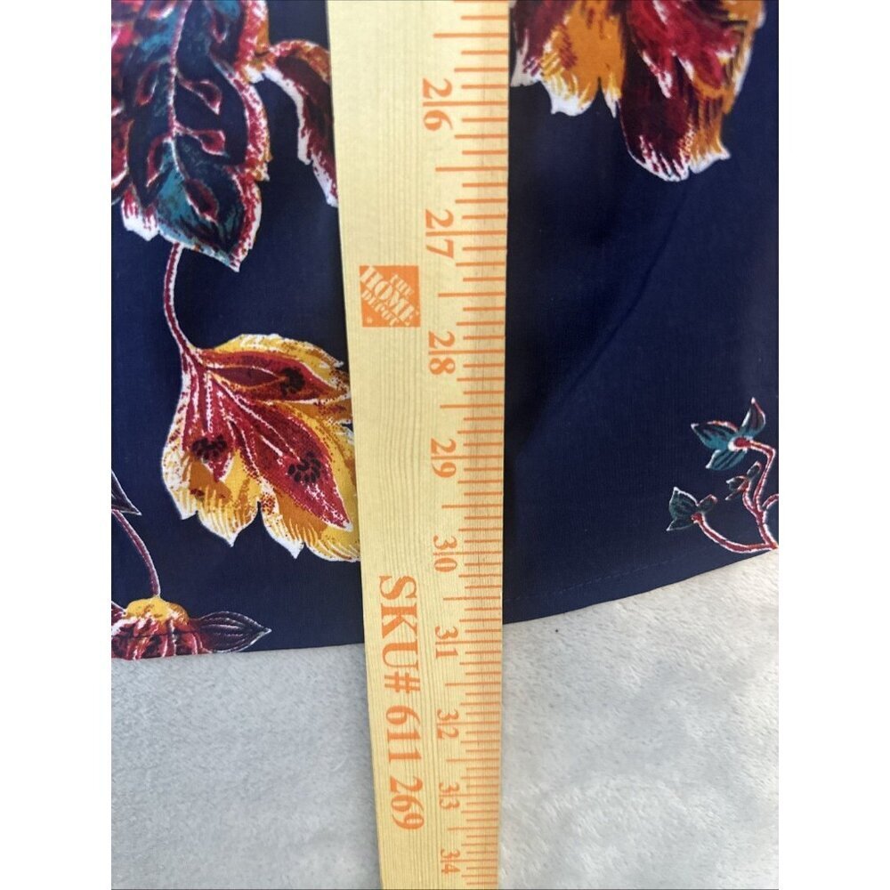 Catherines 3X Blouse Navy Multicolor Leaf Print Stretch Button Front 3/4 Sleeve - Picture 8 of 10